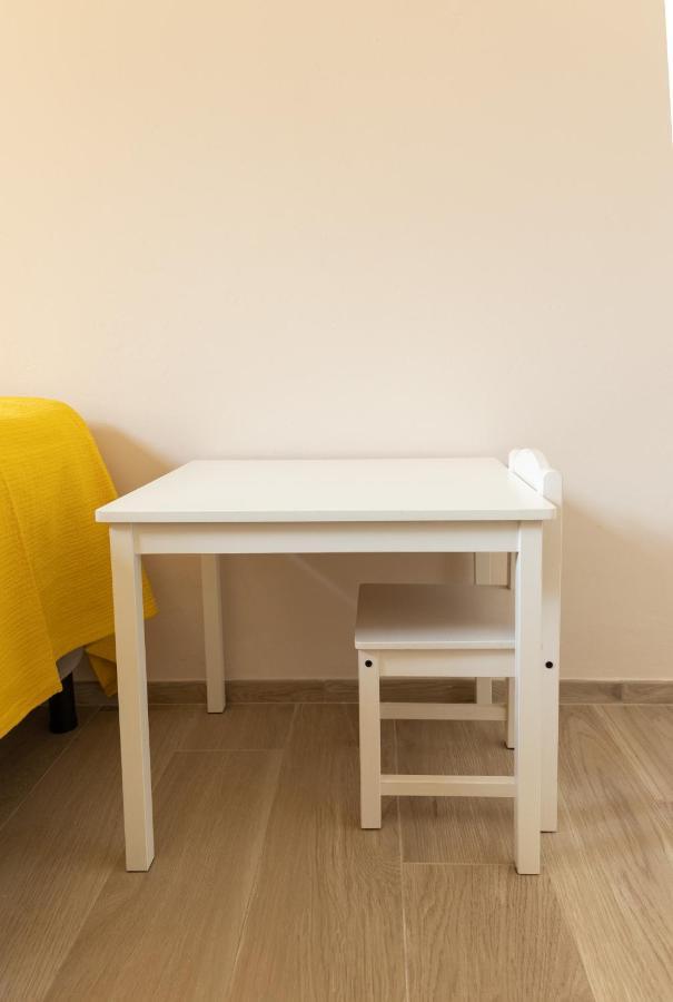 Modern Apartments In The Heart Of Флоренция Екстериор снимка