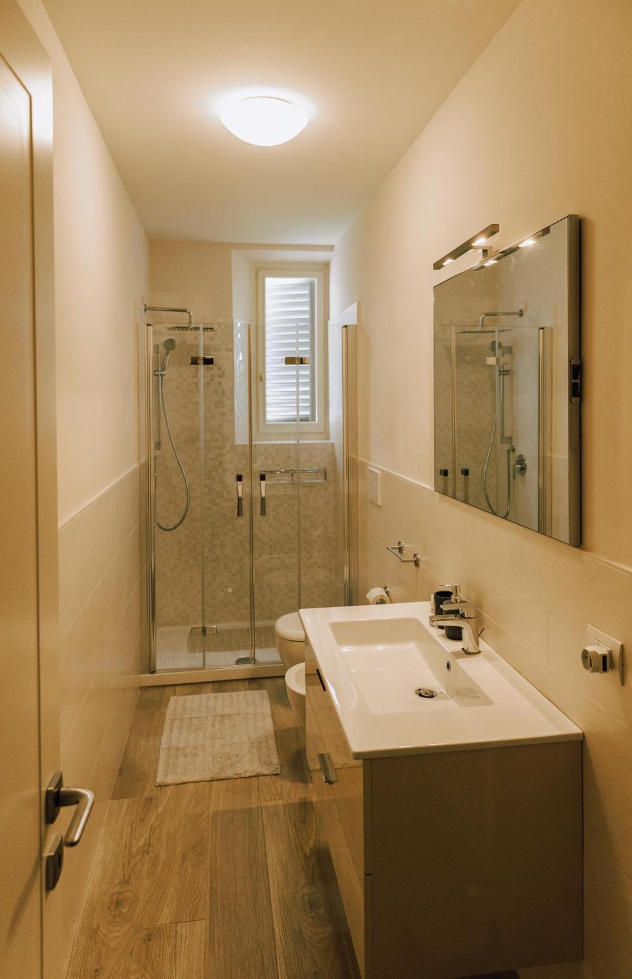 Modern Apartments In The Heart Of Флоренция Екстериор снимка