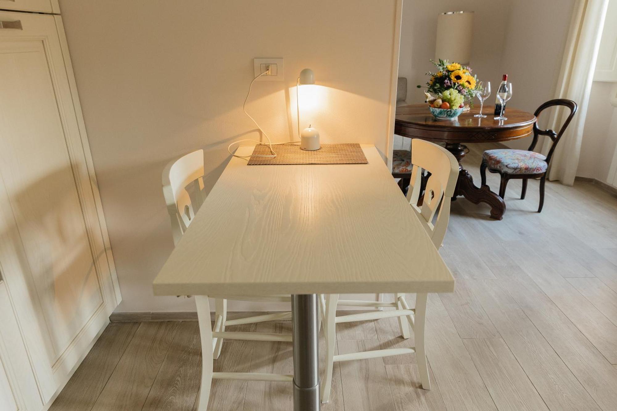 Modern Apartments In The Heart Of Флоренция Екстериор снимка